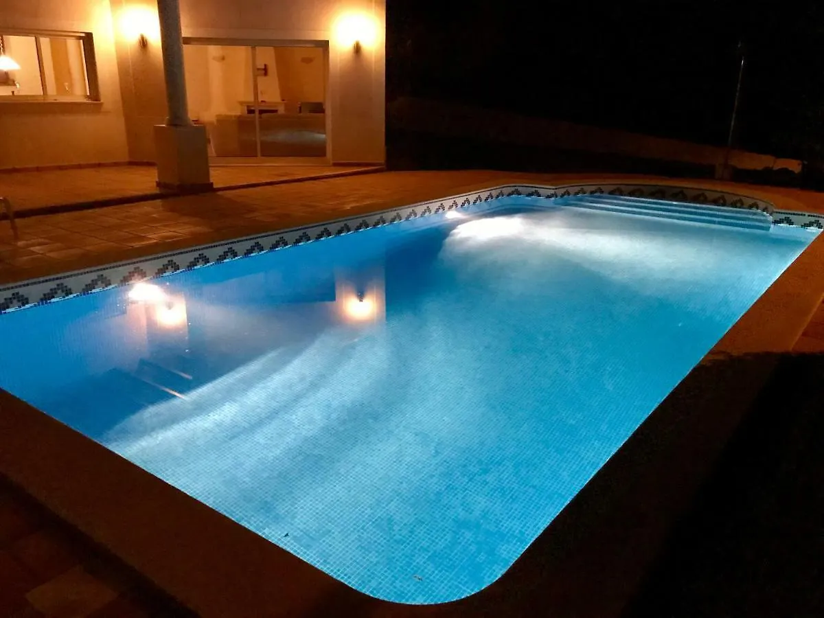 Lovely Burgau Villa Just 3 Mins Walk From Beach Budens